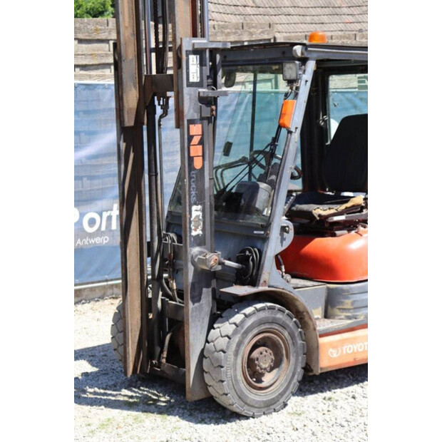 1997 تويوتا 62-6FDF25-45033231