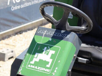 2015-amazone-67-161-1407195-45033258