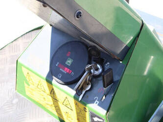 2015-amazone-67-161-1407195-45033263