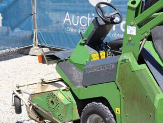 2015-amazone-67-161-1407195-45033274