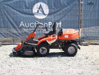 Image for MOWERS 2020 Husqvarna R214TC