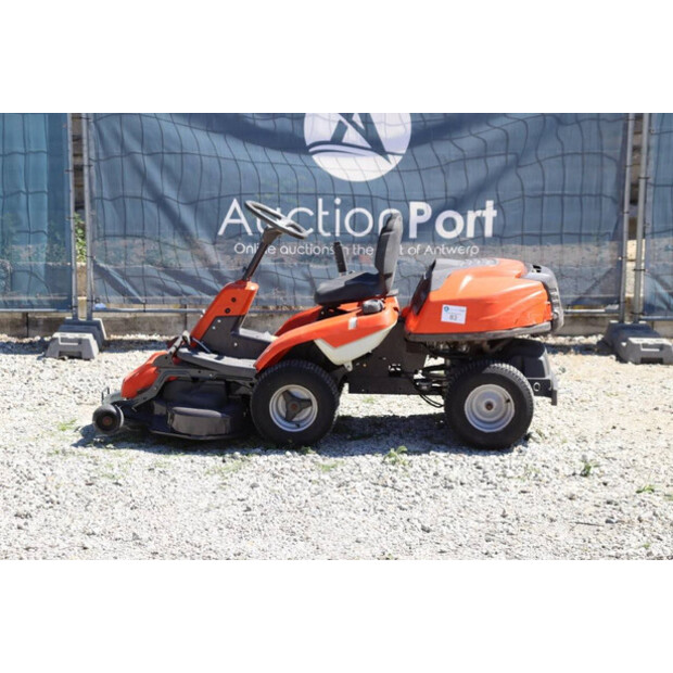 2020 Husqvarna R214TC-45033277