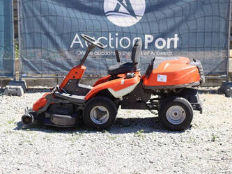 2020-husqvarna-r214tc-1407196-45033277