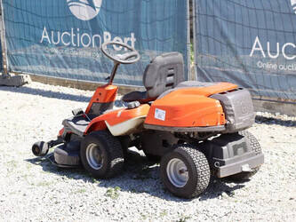 2020-husqvarna-r214tc-1407196-45033278