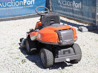 2020-husqvarna-r214tc-1407196-45033279