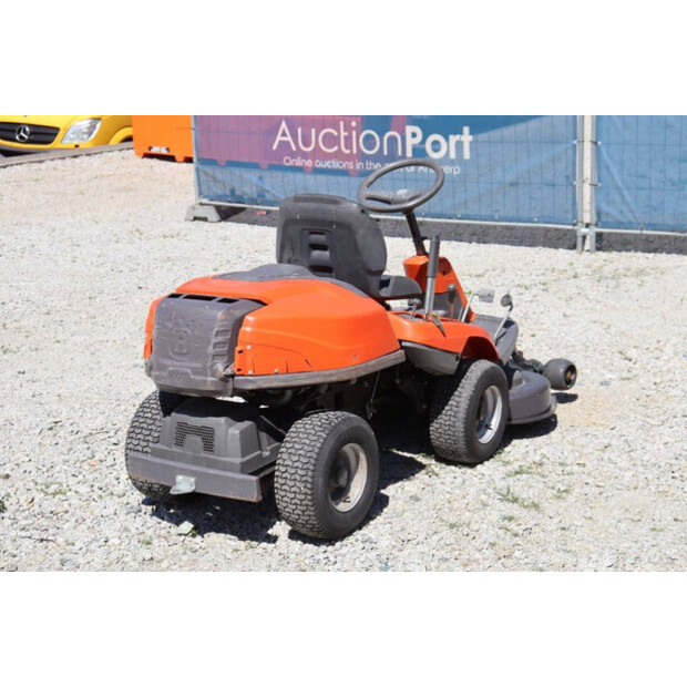 2020 Husqvarna R214TC-45033281