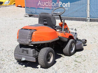 2020-husqvarna-r214tc-1407196-45033281