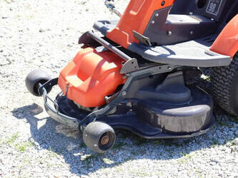 2020-husqvarna-r214tc-1407196-45033285