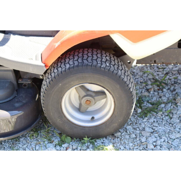 2020 Husqvarna R214TC-45033287