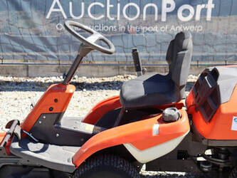 2020-husqvarna-r214tc-1407196-45033291