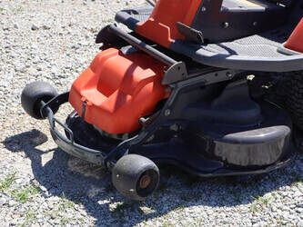 2020-husqvarna-r214tc-1407196-45033307