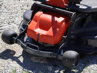 2020-husqvarna-r214tc-1407196-45033308