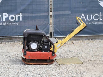 صورة ل رصاصات التربة الاهتزازية 2005 ديناباك LG200