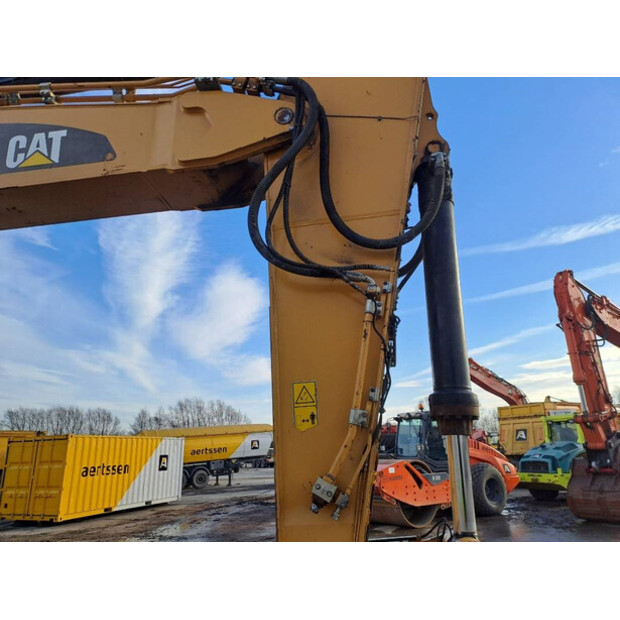 2019 Caterpillar 374FL-45034950