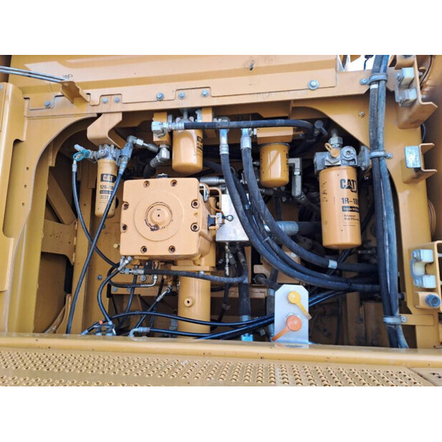 2019 Caterpillar 374FL-45034960