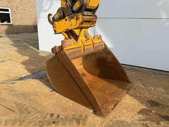 2016-caterpillar-330fln-1407299-45035106