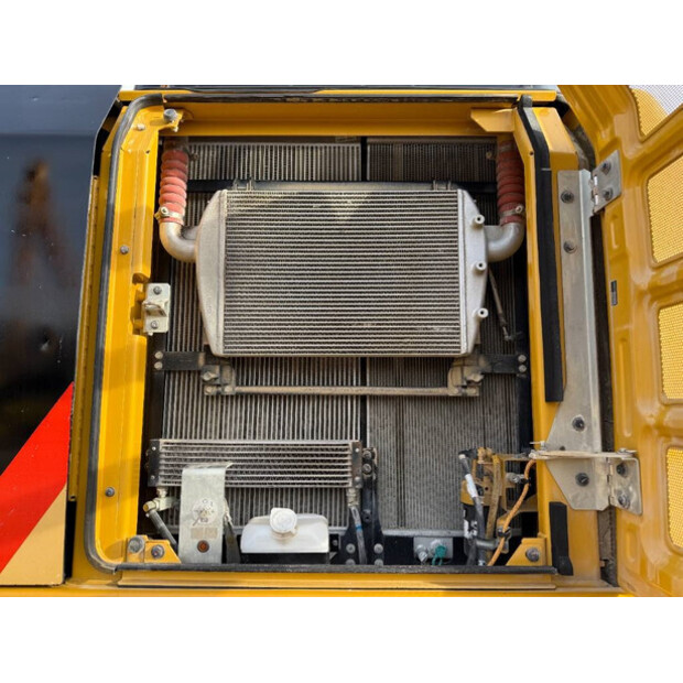 2016 Caterpillar 330FLN-45035117