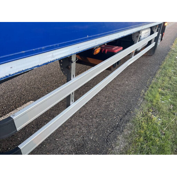 2017 DAF CF230FA 4x2-45035176