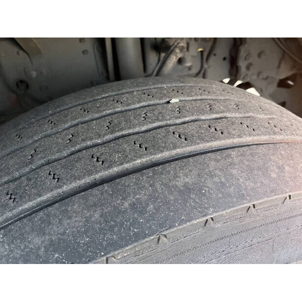 2017 DAF CF230FA 4x2-45035202