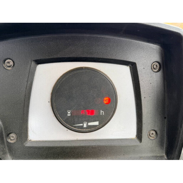 2007 بوماج BW216D-4-45035343