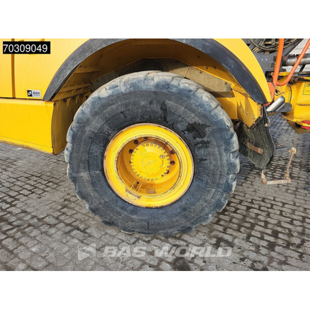 2015 فولفو A30G-45035647