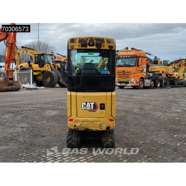 2021 Caterpillar 301.8-45035705