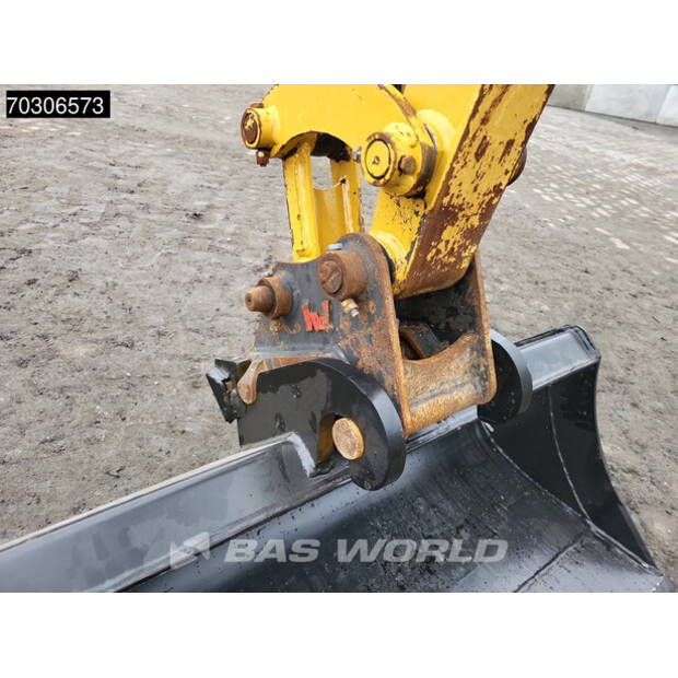 2021 Caterpillar 301.8-45035716