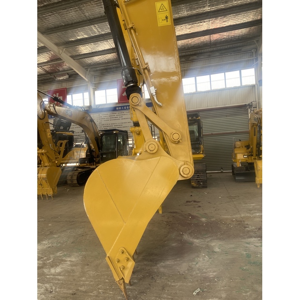 2023 كارتر 320D-45036344