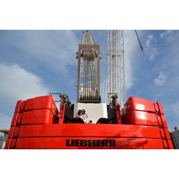 2010 Liebherr LR 1130-45036375