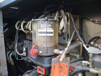 2010-liebherr-lr-1130-45036383