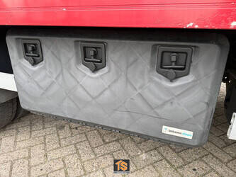 2016-daf-lf-180-fa-1407926-45036613