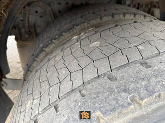 2013-mercedes-benz-antos-1407928-45036661