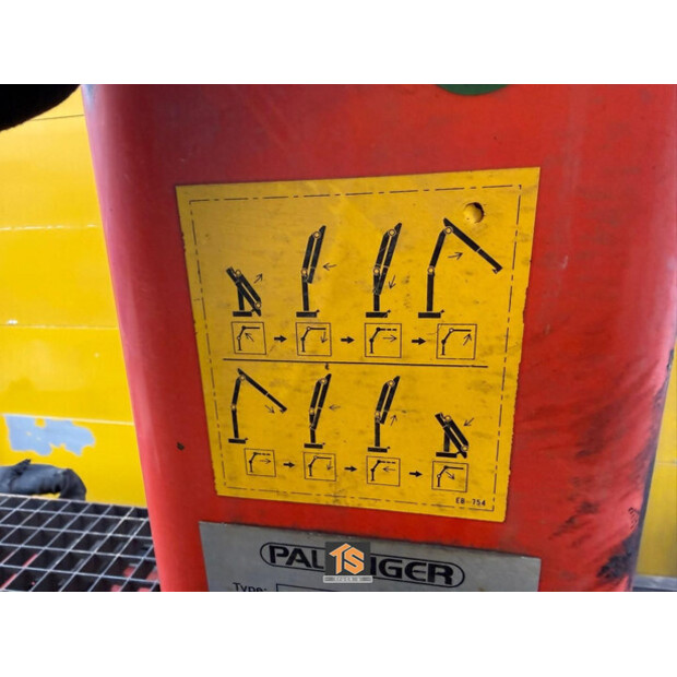 2013 Mercedes-Benz Antos-45036672