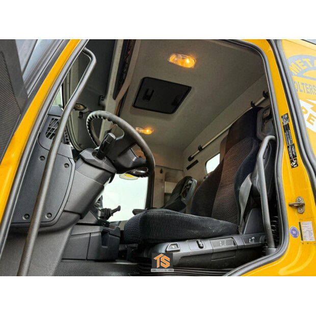 2013 Mercedes-Benz Antos-45036679