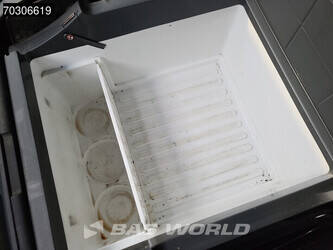 2007-man-tgx-33-680-45036928