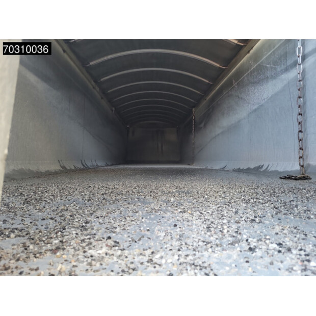 2022 بينالو BEN-45037126