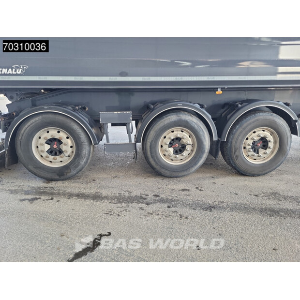 2022 بينالو BEN-45037127