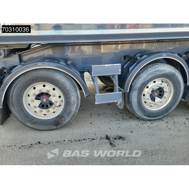 2022 بينالو BEN-45037129