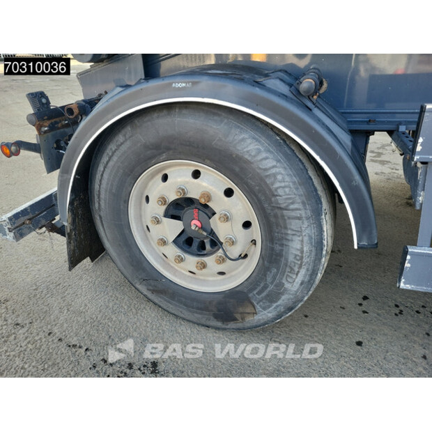 2022 بينالو BEN-45037132