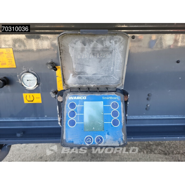 2022 بينالو BEN-45037149