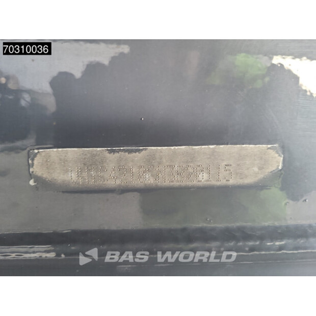 2022 بينالو BEN-45037152