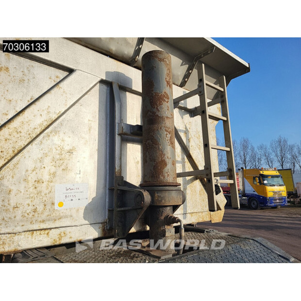 2011 برونز OTHERS-45037249