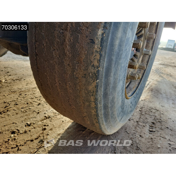 2011 برونز OTHERS-45037259