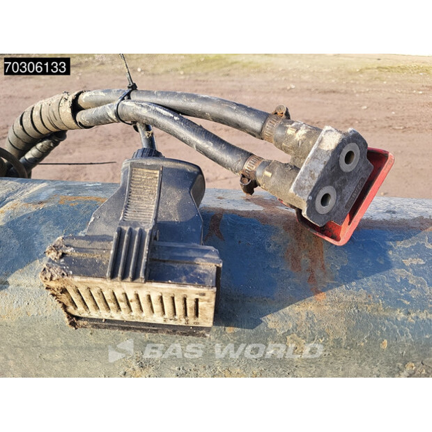 2011 برونز OTHERS-45037262