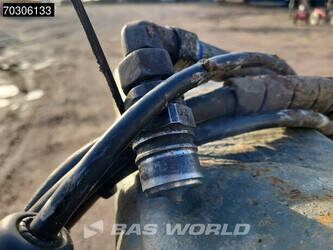 2011-bruns-others-45037264