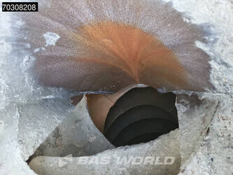 2012-renault-kerax-380-1407949-45037293