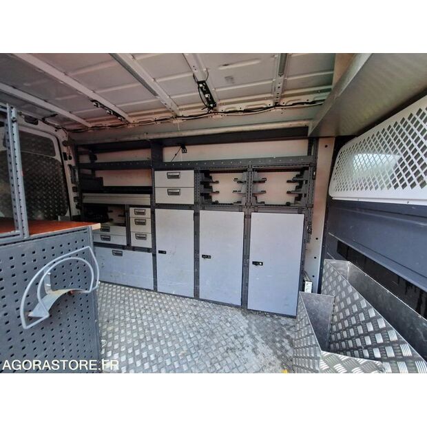 2017 Mercedes-Benz SPRINTER-45050536