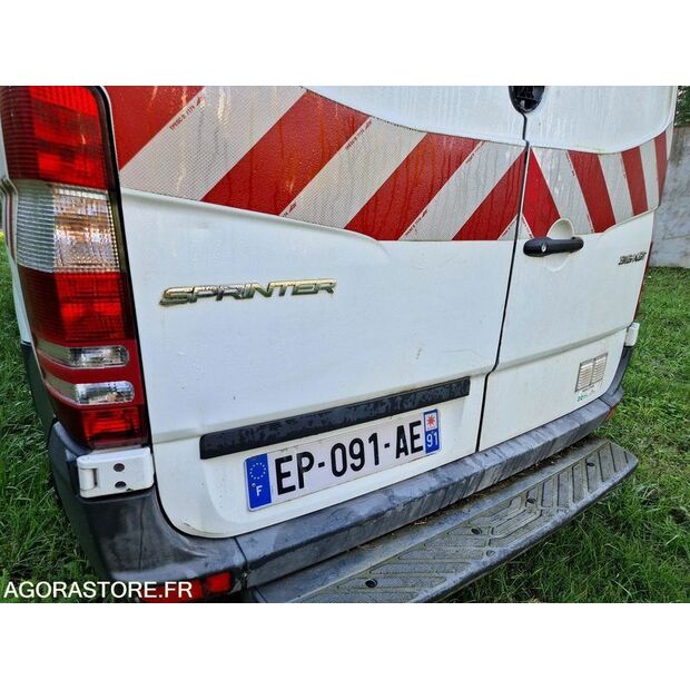 2017 Mercedes-Benz SPRINTER-45050543