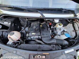 2017-mercedes-benz-sprinter-1407048-45050561