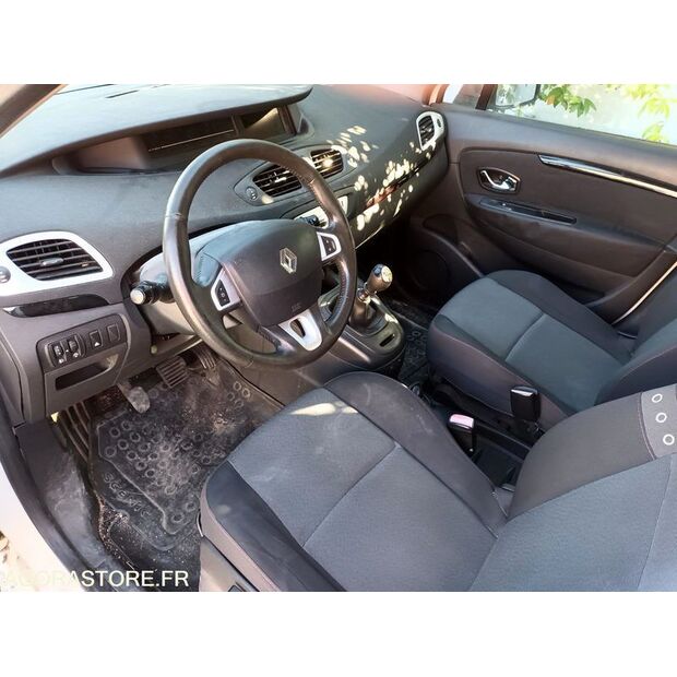 2012 Renault Megane-45050572